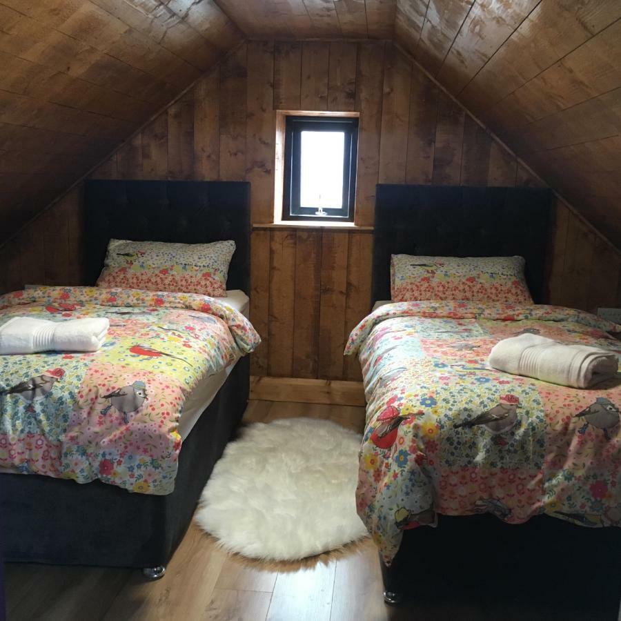 Bluebell Lane Glamping Hotel Newry Bagian luar foto